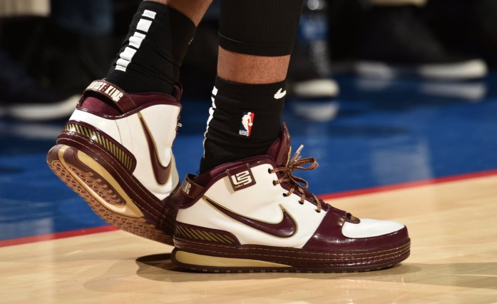 用更短触地 用更短触地